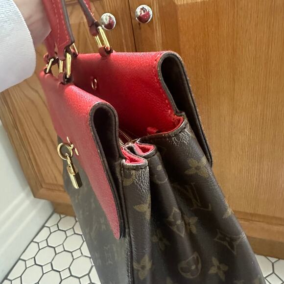 Louis Vuitton $3,980 Venus shoulder bag monogram leather - Picture 4 of 5